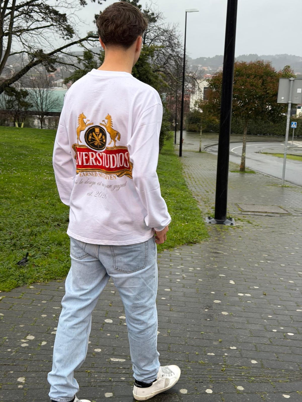Club 001 LongSleeve